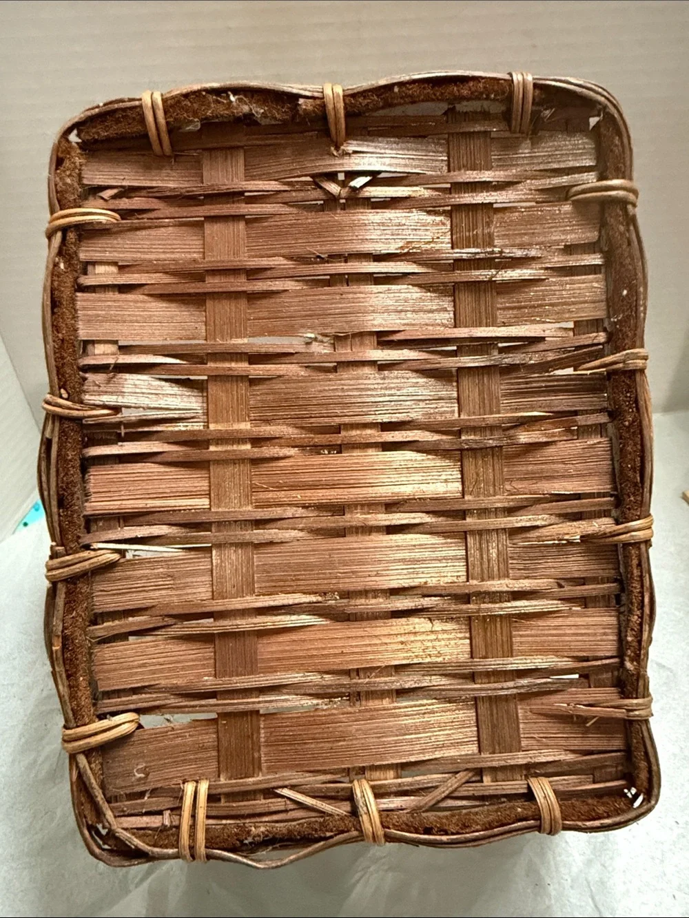 Rustic Brown Woven Bark Basket with Handle - Home Accents